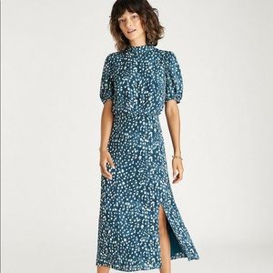 Anne Taylor Midi Dress with Puffed Sleeves